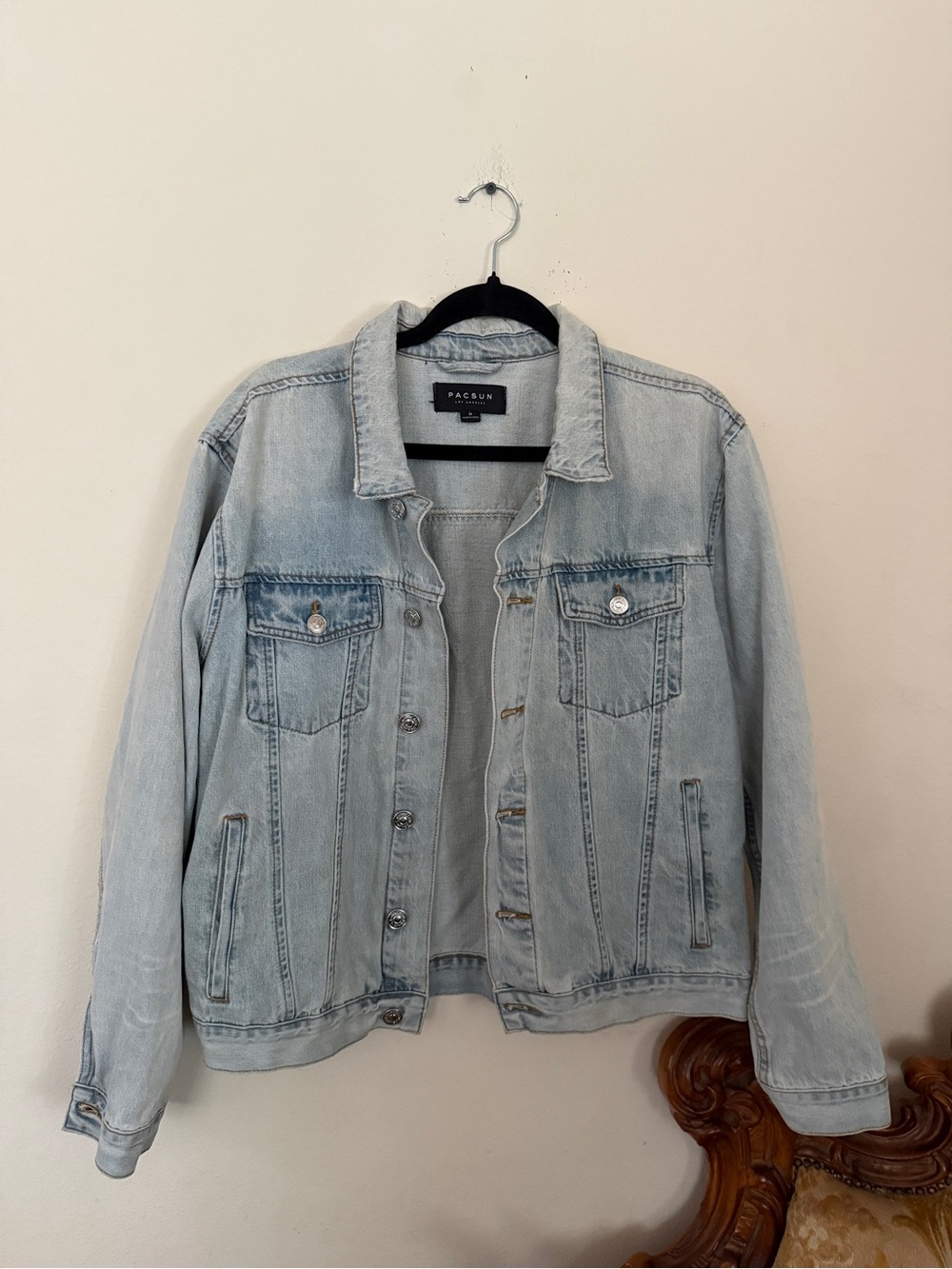 PacSun Light Wash Denim Jacket - Light Blue